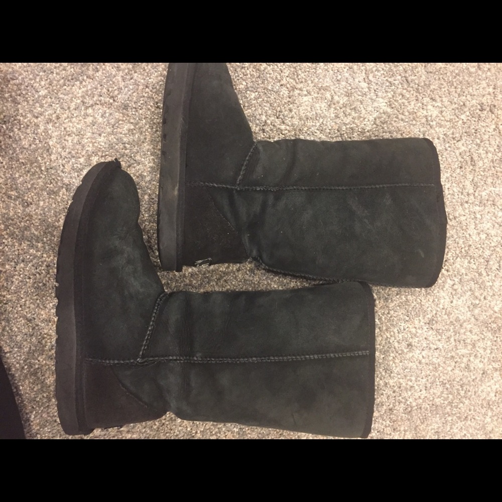 UGGs